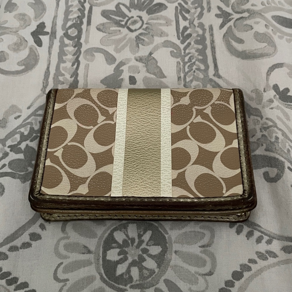 Coach Signature Chelsea Heritage Stripe Gold Khaki White Leather ID Card Holder
